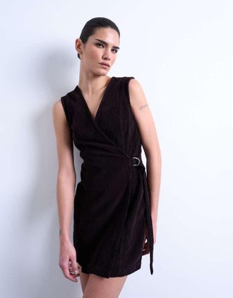 Topshop Vestito corto a portafoglio in denim color cioccolato-Marrone