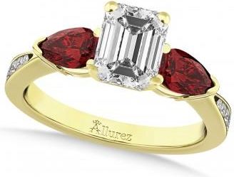 Allurez Emerald Diamond & Pear Garnet Engagement Ring 14k Yellow Gold (1.29ct)