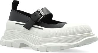 Alexander McQueen Oversized chunky sneakers - Zwart