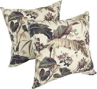 Blazing Needles Blaziing Needles 17-inch Outdoor Spun Polyester Throw Pillows (Set of 2)