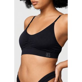 BraBar/Boutique Everyday Seamless Bra With Back-Closure in Black at Nordstrom, Size Medium