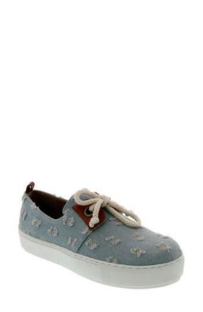 Bellini Armistace Sneaker in Light Blue at Nordstrom Rack, Size 10