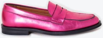 Vilagallo Womens Classic Loafer In Metallic Pink