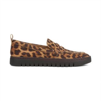 Vionic Womens Uptown Loafer In Tan Leopard
