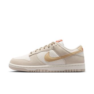 Nike Womens Dunk Low SE Shoes in White | IH2479-101