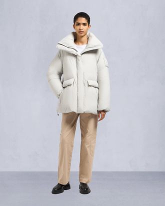 Moose Knuckles Womens Duvet Katla 3q Puffer