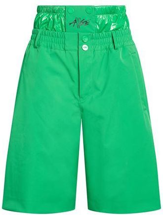Moncler BOTTOMWEAR - Shorts & Bermuda Shorts sur YOOX.COM