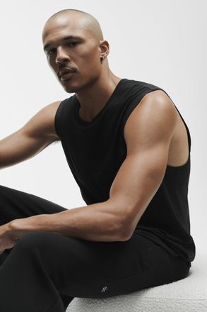 Alo | The Triumph Muscle Tank Top in Black, Size: Small