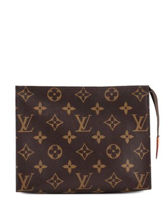 Louis Vuitton Toiletry Pouch Monogram Canvas 26 clutch bag - women - Fabric - One Size - Brown