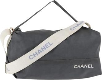 Chanel Pre-owned Cross Body Bags, female, Gray, Size: ONE SIZE Pre-owned Vintage Nylon Cross Body Bag
