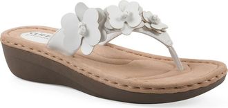 White Mountain Cassilia Mini Wedge Sandal - Wide Width Available in White/Burnished/Smooth at Nordstrom Rack, Size 8.5