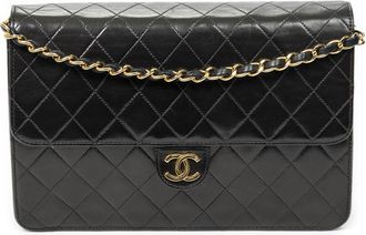 Chanel Vintage Push Lock Straight Flap Schoudertas