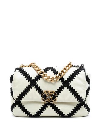 Chanel 2020 Medium Crochet Calfskin 19 Flap satchel - White