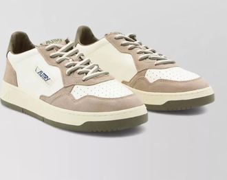 Autry leather medalist low lace up sneakers