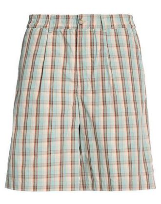 CHOICE Shorts & Bermuda Shorts
