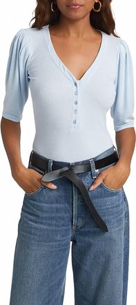 Frame Denim Rib Ruched Short Sleeve Henley Top In Light Chambray