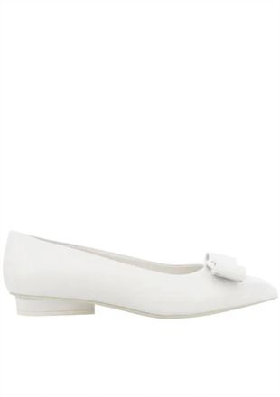 Ferragamo Womens Viva Ballerina Shoes In White