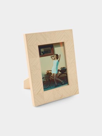 Linley Henley Heart Sycamore Photo Frame (5x7)