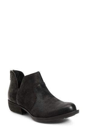 B&oslash;rn Kerri Bootie in Black Distressed Leather at Nordstrom, Size 6.5