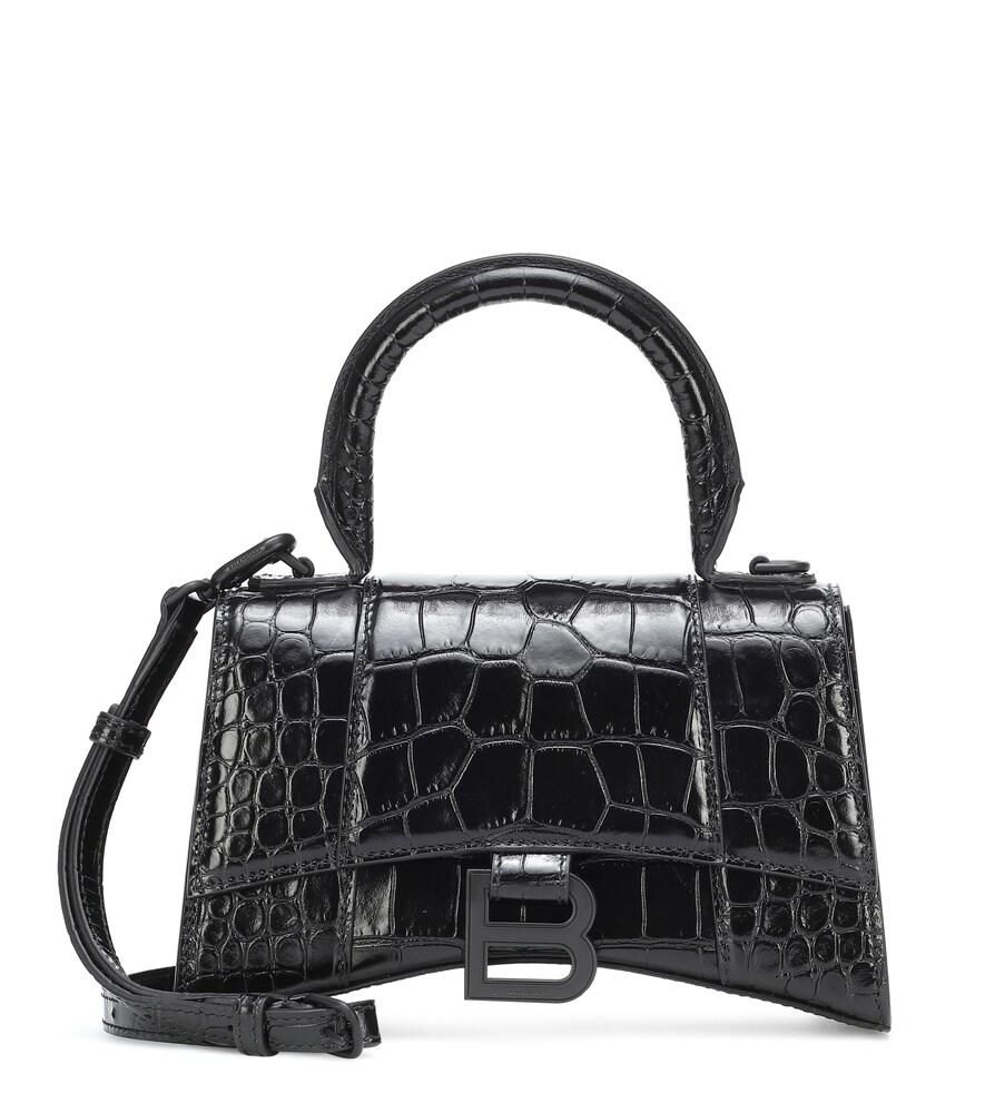 【BALENCIAGA】 Le City Eiffel leather bag charm Le City Eiffel leather bag charm in pink - Balenciaga