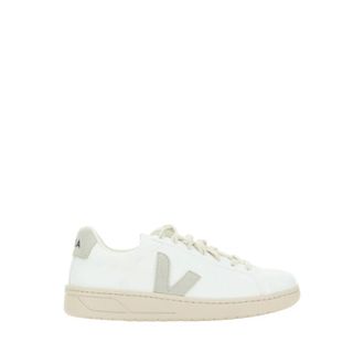 Veja Sneakers, female, White, 8 UK, CWL Trainers with iconic logo patch