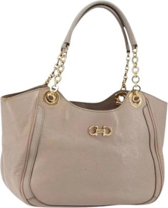 Ferragamo Pre-owned Shoulder Bags, female, Beige, Size: ONE SIZE Pre-owned Shoulder Bag