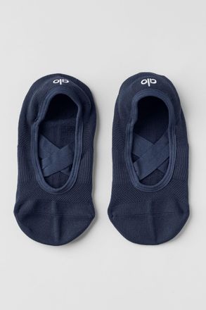 Alo | Womens Pivot Barre Socks in Navy, Size: Medium/Large