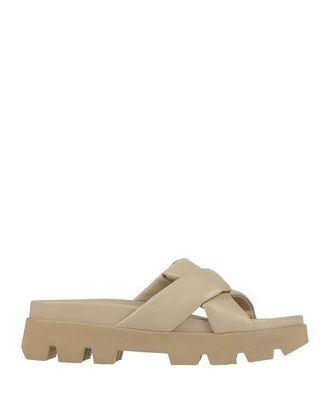 Ferragamo SCHUHE - Sandalen auf YOOX.COM