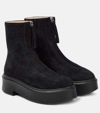 Women's The Row Boots - up to −70% | Stylight
