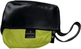 Givenchy Pre-owned Shoulder Bags, female, Black, Size: ONE SIZE Pre-owned Shoulder Bag