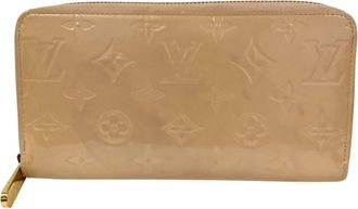 Louis Vuitton Beige Monogram Vernis Wallet (Bi-Fold) (Pre-Owned)