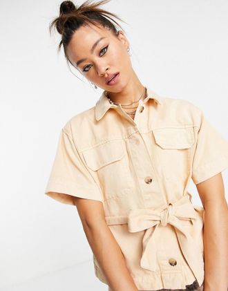 Topshop Chaqueta color melocot&oacute;n de manga corta con cintur&oacute;n de Topshop-Naranja