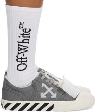 Off-white Vulcanized Undercut sneakers met pijldetail - Grijs
