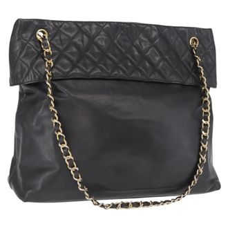 Chanel Chain Tote Leather Black Leather Handbag (Pre-Owned)