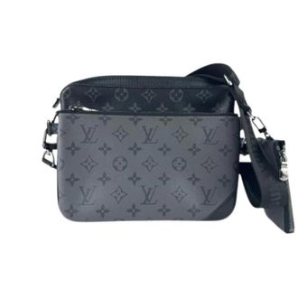 Louis Vuitton Pre-owned Cross Body Bags, male, Black, Size: ONE SIZE Pre-owned Trio Messenger