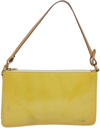 Louis Vuitton Pre-owned Shoulder Bags, female, Yellow, Size: ONE SIZE Pre-owned Canvas Shoulder Bag