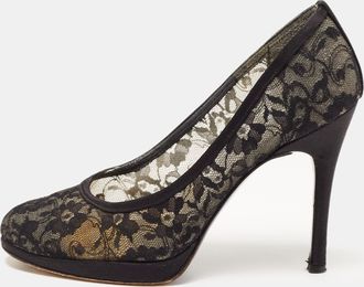 Stuart Weitzman Black Lace Round Toe Platform Pumps