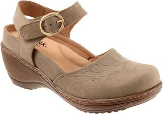 Softwalk Mabelle Leather Clog in Taupe Nubuck at Nordstrom, Size 10.5