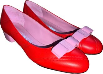 Ferragamo Candy Apple Vara Bow Pumps Size 39.5