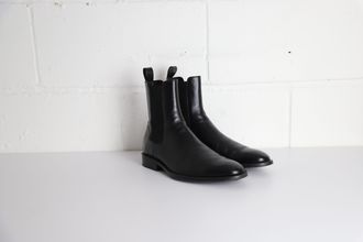 Balenciaga Balenciaga Midnight Chelsea Boots in zwart leer