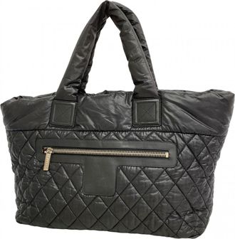 Chanel Black Nylon Tote Bag (Pre-Owned)