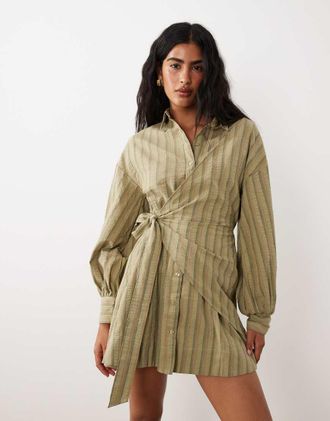 Asos Vestito camicia corto a maniche lunghe allacciato in vita kaki a righe-Multi