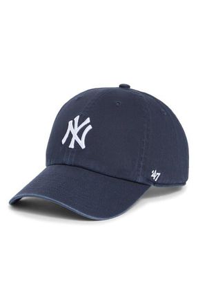 Sporty & Rich Yankees Serif Cotton Twill Baseball Cap in Dark Navy at Nordstrom