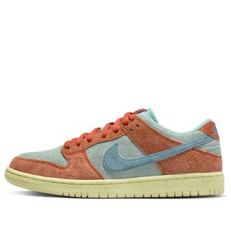 Nike SB Dunk Low Orange Emerald Rise DV5429-800