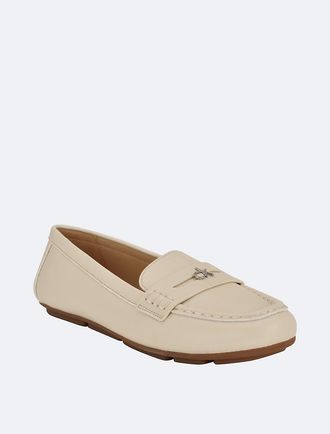 Calvin Klein Womens Womens Lassa Loafer - White - 6H