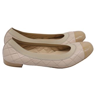 Stuart Weitzman Quilted Ballet Flats in Beige Leather