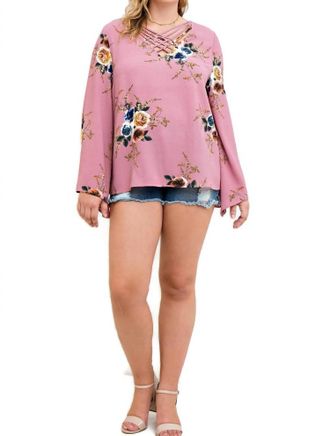 Entro Floral Criss Cross Top In Mauve