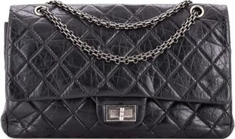 Chanel Reissue 2.55 Flap Bag Quilted Aged Calfskin 227 shoulder bag - Zwart