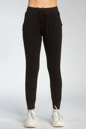 Elan Tie Jogger In Black
