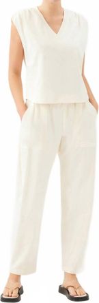 Fifteen Twenty Womens Karly V-Neck Muscle Tank Top In Cream